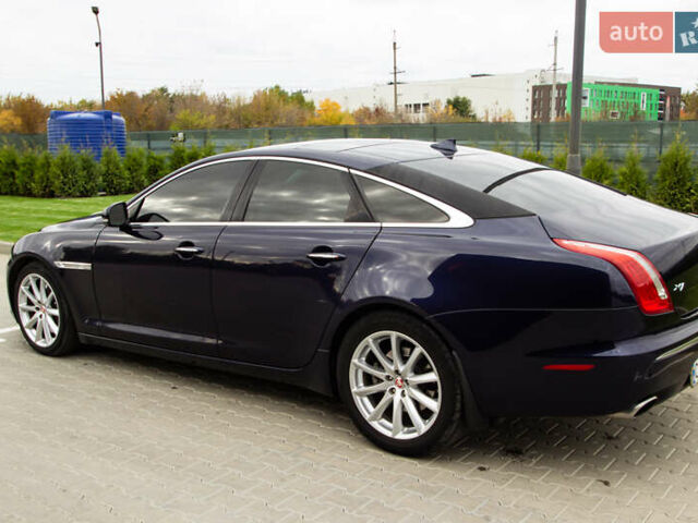 Синий Ягуар Икс Джей, объемом двигателя 3 л и пробегом 177 тыс. км за 15150 $, фото 8 на Automoto.ua