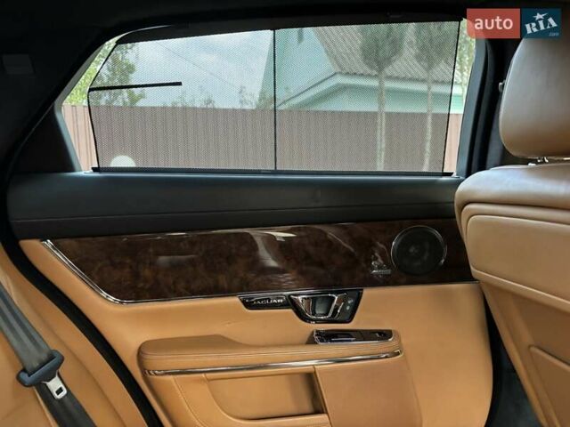 Синий Ягуар Икс Джей, объемом двигателя 3 л и пробегом 147 тыс. км за 24700 $, фото 43 на Automoto.ua