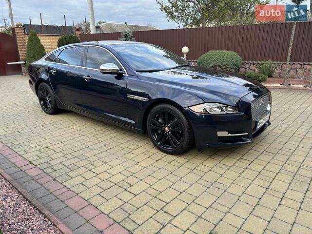 Синий Ягуар Икс Джей, объемом двигателя 3 л и пробегом 147 тыс. км за 24700 $, фото 18 на Automoto.ua