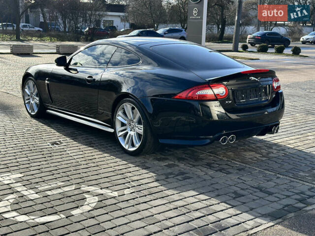 Черный Ягуар ХК, объемом двигателя 5 л и пробегом 9 тыс. км за 44500 $, фото 6 на Automoto.ua