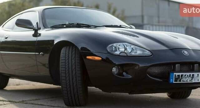 Синий Ягуар ХК, объемом двигателя 4 л и пробегом 999 тыс. км за 20960 $, фото 1 на Automoto.ua