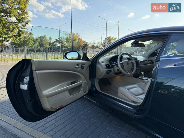 Зелений Ягуар ХК, об'ємом двигуна 4.2 л та пробігом 125 тис. км за 23900 $, фото 14 на Automoto.ua
