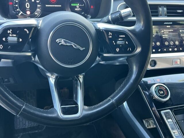 Черный Ягуар Другая, объемом двигателя 0 л и пробегом 160 тыс. км за 24500 $, фото 6 на Automoto.ua