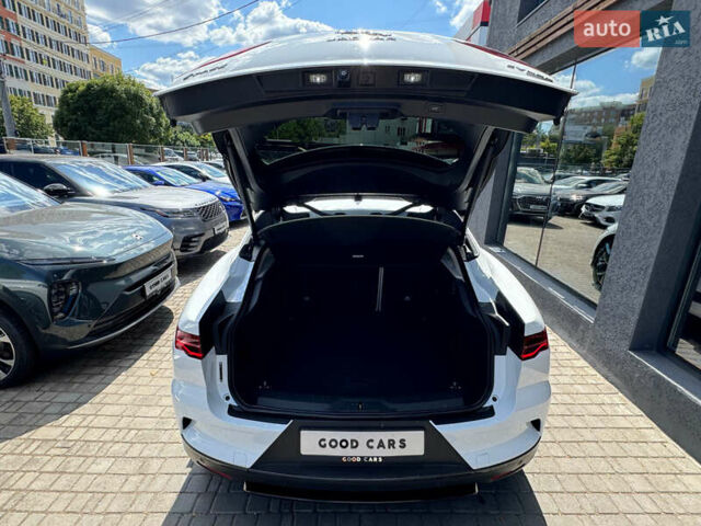 Белый Ягуар I-Pace, объемом двигателя 0 л и пробегом 62 тыс. км за 23000 $, фото 6 на Automoto.ua