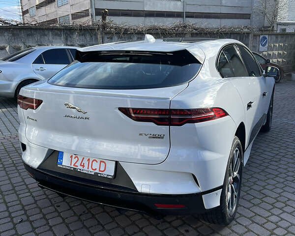 Білий Ягуар I-Pace, об'ємом двигуна 0 л та пробігом 124 тис. км за 32000 $, фото 4 на Automoto.ua