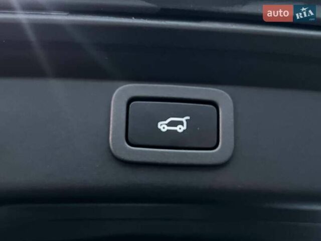 Білий Ягуар I-Pace, об'ємом двигуна 0 л та пробігом 150 тис. км за 21990 $, фото 32 на Automoto.ua