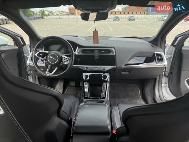 Ягуар I-Pace 2018 в Тернополе на Automoto.ua Белый Ягуар I-Pace, объемом двигателя 0 л и пробегом 114 тыс. км за 22500 $, фото 26 на Automoto.ua