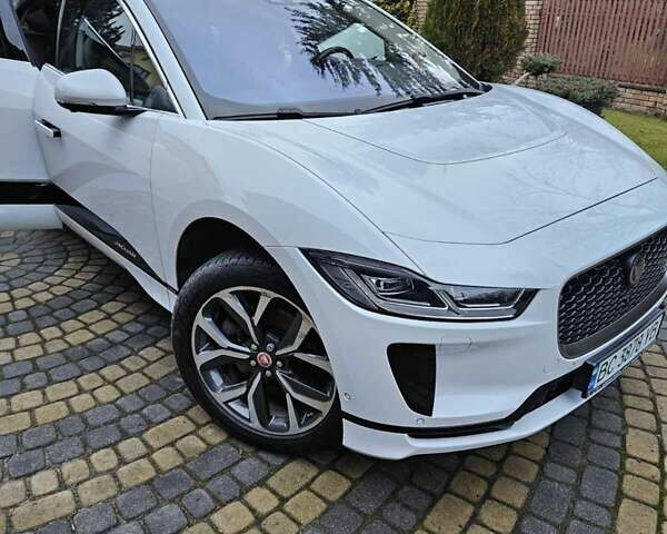 Белый Ягуар I-Pace, объемом двигателя 0 л и пробегом 116 тыс. км за 24480 $, фото 9 на Automoto.ua
