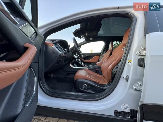 Білий Ягуар I-Pace, об'ємом двигуна 0 л та пробігом 161 тис. км за 28000 $, фото 18 на Automoto.ua