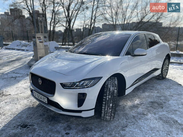 Белый Ягуар I-Pace, объемом двигателя 0 л и пробегом 150 тыс. км за 26000 $, фото 1 на Automoto.ua