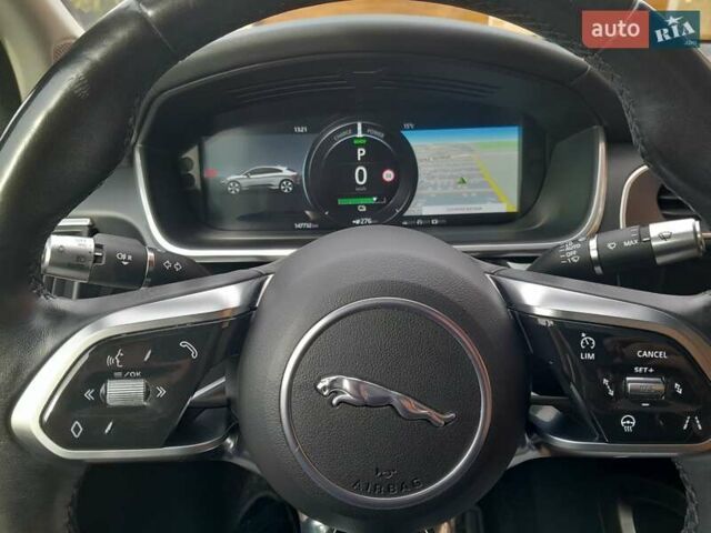 Белый Ягуар I-Pace, объемом двигателя 0 л и пробегом 140 тыс. км за 24000 $, фото 16 на Automoto.ua