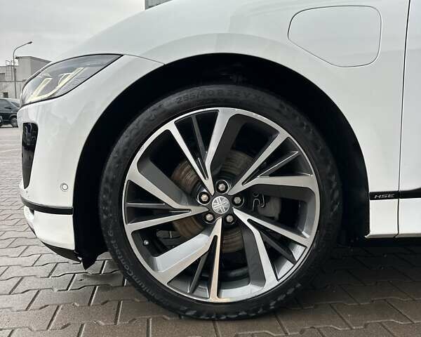 Білий Ягуар I-Pace, об'ємом двигуна 0 л та пробігом 85 тис. км за 24900 $, фото 16 на Automoto.ua