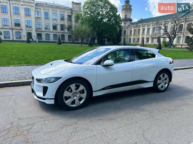 Белый Ягуар I-Pace, объемом двигателя 0 л и пробегом 44 тыс. км за 27800 $, фото 2 на Automoto.ua