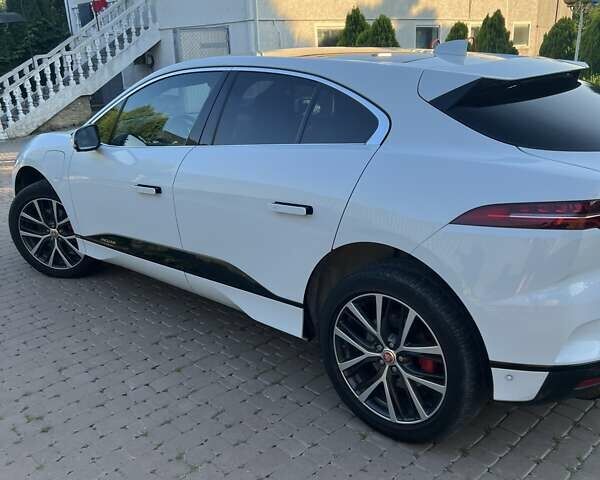 Белый Ягуар I-Pace, объемом двигателя 0 л и пробегом 94 тыс. км за 26500 $, фото 22 на Automoto.ua