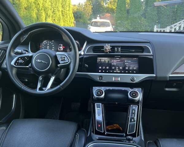 Белый Ягуар I-Pace, объемом двигателя 0 л и пробегом 94 тыс. км за 26500 $, фото 18 на Automoto.ua