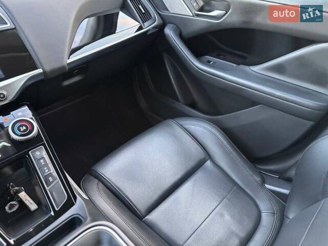 Білий Ягуар I-Pace, об'ємом двигуна 0 л та пробігом 170 тис. км за 21999 $, фото 23 на Automoto.ua