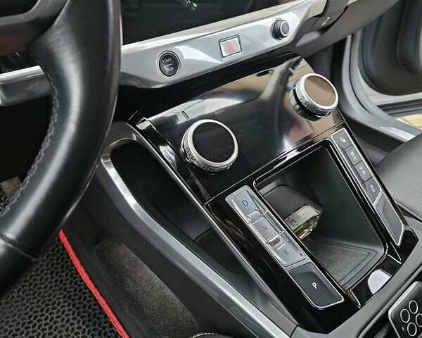 Белый Ягуар I-Pace, объемом двигателя 0 л и пробегом 116 тыс. км за 24480 $, фото 15 на Automoto.ua