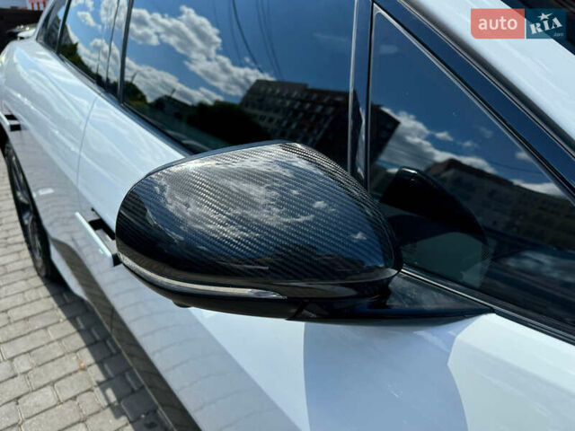 Белый Ягуар I-Pace, объемом двигателя 0 л и пробегом 62 тыс. км за 23000 $, фото 2 на Automoto.ua