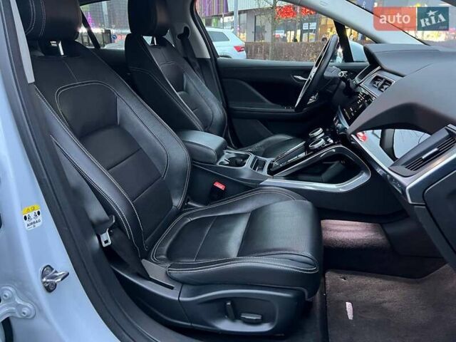 Білий Ягуар I-Pace, об'ємом двигуна 0 л та пробігом 150 тис. км за 21990 $, фото 13 на Automoto.ua