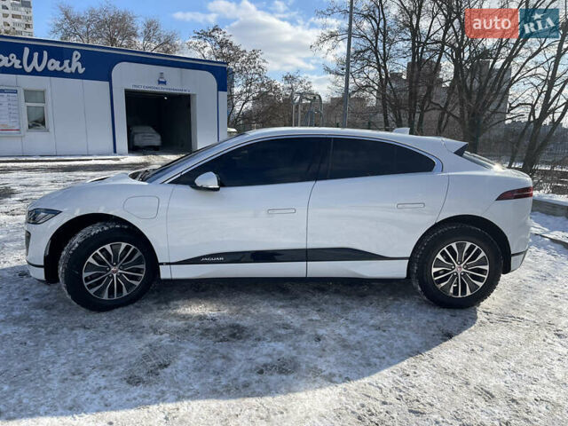 Белый Ягуар I-Pace, объемом двигателя 0 л и пробегом 150 тыс. км за 26000 $, фото 2 на Automoto.ua