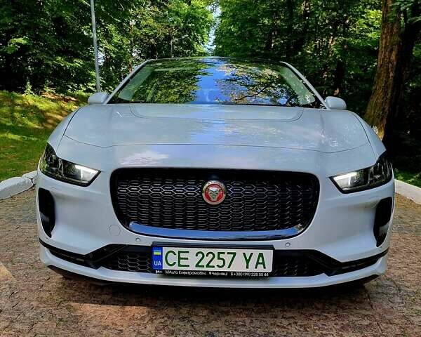 Белый Ягуар I-Pace, объемом двигателя 0 л и пробегом 93 тыс. км за 25000 $, фото 49 на Automoto.ua