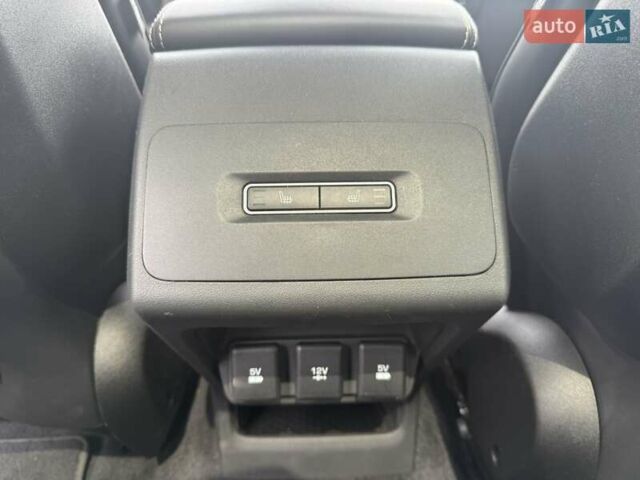 Ягуар I-Pace 2018 в Тернополе на Automoto.ua Белый Ягуар I-Pace, объемом двигателя 0 л и пробегом 114 тыс. км за 22500 $, фото 70 на Automoto.ua