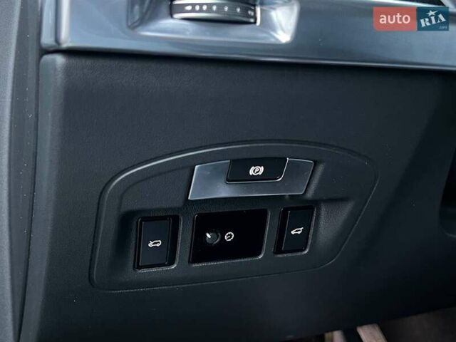 Білий Ягуар I-Pace, об'ємом двигуна 0 л та пробігом 150 тис. км за 21990 $, фото 16 на Automoto.ua