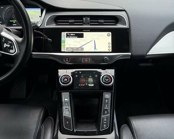 Білий Ягуар I-Pace, об'ємом двигуна 0 л та пробігом 87 тис. км за 26700 $, фото 11 на Automoto.ua
