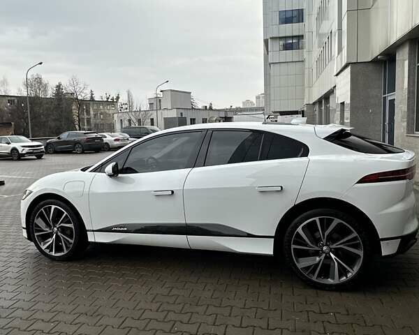 Білий Ягуар I-Pace, об'ємом двигуна 0 л та пробігом 85 тис. км за 24900 $, фото 10 на Automoto.ua