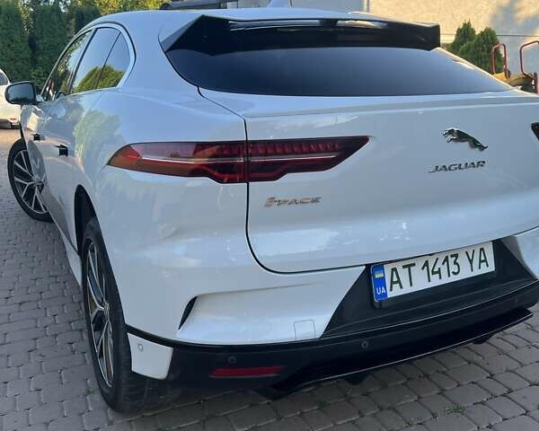 Белый Ягуар I-Pace, объемом двигателя 0 л и пробегом 94 тыс. км за 26500 $, фото 25 на Automoto.ua