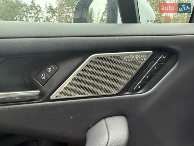 Білий Ягуар I-Pace, об'ємом двигуна 0 л та пробігом 149 тис. км за 21000 $, фото 17 на Automoto.ua