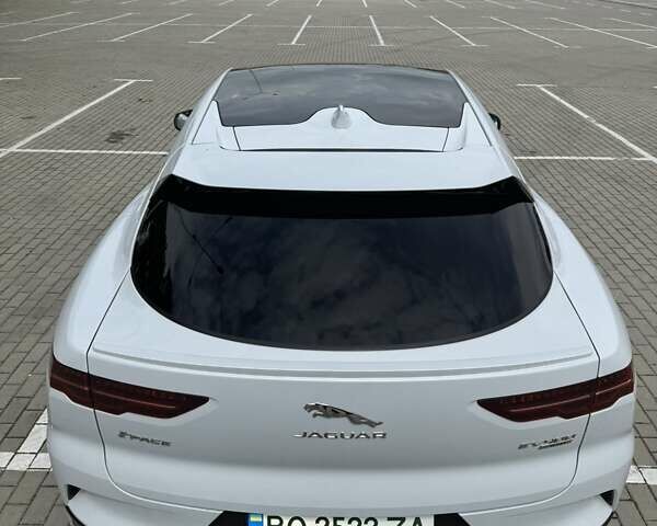 Ягуар I-Pace 2018 в Тернополе на Automoto.ua Белый Ягуар I-Pace, объемом двигателя 0 л и пробегом 114 тыс. км за 22500 $, фото 18 на Automoto.ua