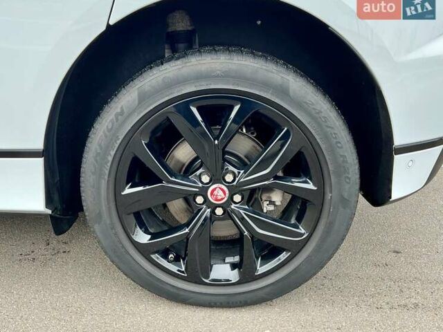 Белый Ягуар I-Pace, объемом двигателя 0 л и пробегом 105 тыс. км за 24999 $, фото 15 на Automoto.ua