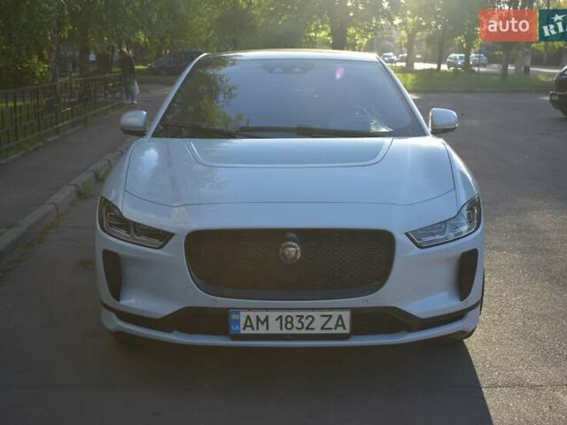 Белый Ягуар I-Pace, объемом двигателя 0 л и пробегом 61 тыс. км за 25000 $, фото 4 на Automoto.ua