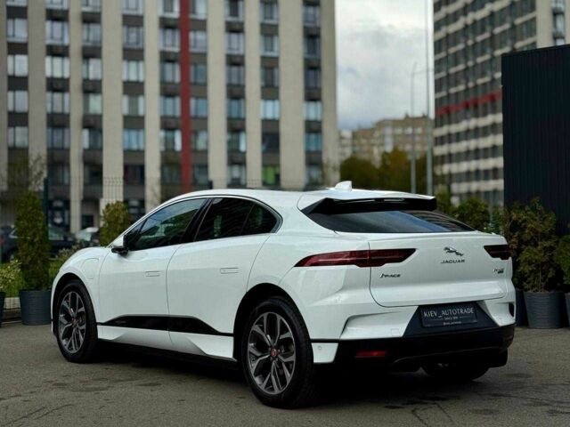 Белый Ягуар I-Pace, объемом двигателя 0 л и пробегом 37 тыс. км за 28900 $, фото 8 на Automoto.ua