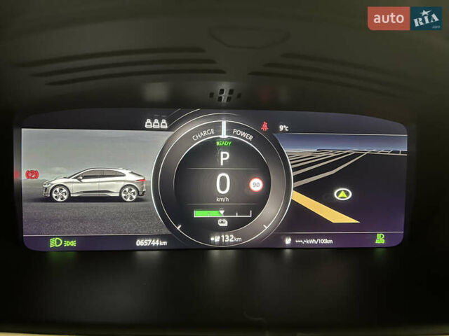 Белый Ягуар I-Pace, объемом двигателя 0 л и пробегом 65 тыс. км за 20000 $, фото 11 на Automoto.ua