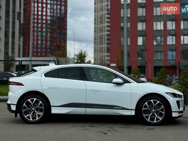 Белый Ягуар I-Pace, объемом двигателя 0 л и пробегом 37 тыс. км за 28900 $, фото 8 на Automoto.ua