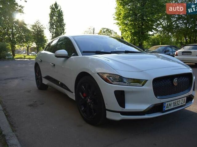 Белый Ягуар I-Pace, объемом двигателя 0 л и пробегом 61 тыс. км за 25000 $, фото 6 на Automoto.ua