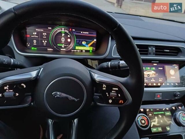 Белый Ягуар I-Pace, объемом двигателя 0 л и пробегом 127 тыс. км за 27699 $, фото 12 на Automoto.ua