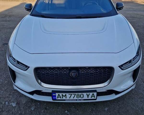 Белый Ягуар I-Pace, объемом двигателя 0 л и пробегом 175 тыс. км за 23000 $, фото 11 на Automoto.ua