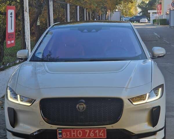 Білий Ягуар I-Pace, об'ємом двигуна 0 л та пробігом 41 тис. км за 27900 $, фото 10 на Automoto.ua