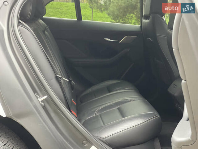 Білий Ягуар I-Pace, об'ємом двигуна 0 л та пробігом 64 тис. км за 24900 $, фото 65 на Automoto.ua