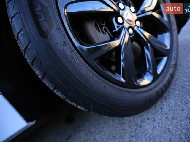 Белый Ягуар I-Pace, объемом двигателя 0 л и пробегом 36 тыс. км за 43000 $, фото 31 на Automoto.ua