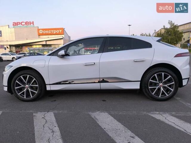 Белый Ягуар I-Pace, объемом двигателя 0 л и пробегом 65 тыс. км за 31800 $, фото 6 на Automoto.ua