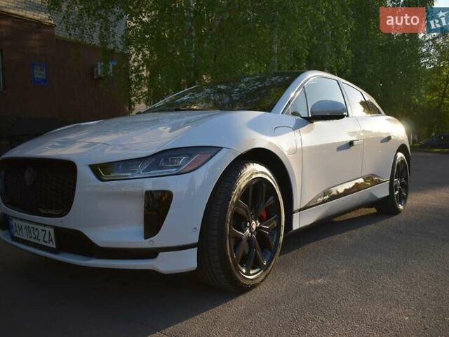 Белый Ягуар I-Pace, объемом двигателя 0 л и пробегом 61 тыс. км за 25000 $, фото 3 на Automoto.ua