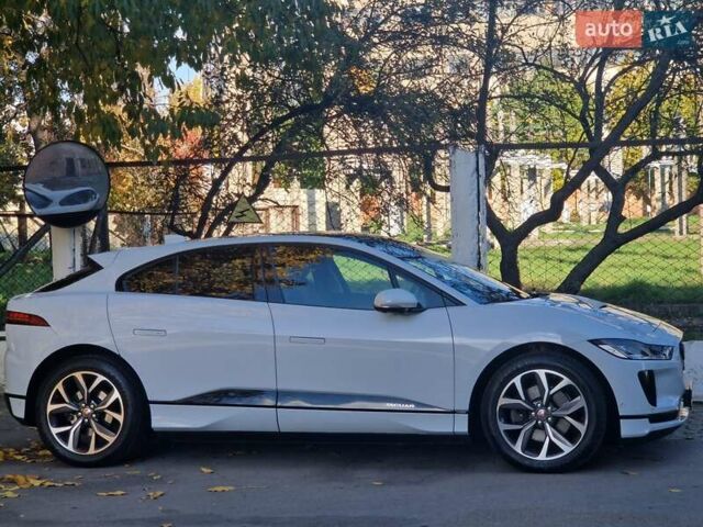 Белый Ягуар I-Pace, объемом двигателя 0 л и пробегом 40 тыс. км за 31900 $, фото 4 на Automoto.ua