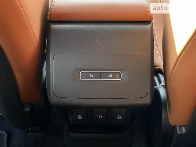 Белый Ягуар I-Pace, объемом двигателя 0 л и пробегом 54 тыс. км за 31999 $, фото 35 на Automoto.ua