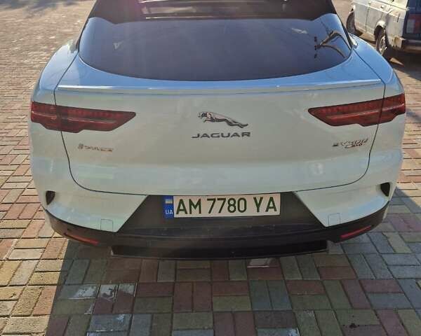 Белый Ягуар I-Pace, объемом двигателя 0 л и пробегом 175 тыс. км за 23000 $, фото 6 на Automoto.ua