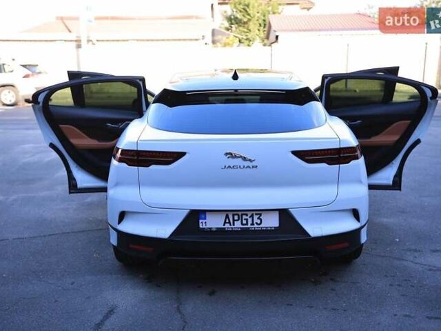 Белый Ягуар I-Pace, объемом двигателя 0 л и пробегом 36 тыс. км за 43000 $, фото 4 на Automoto.ua