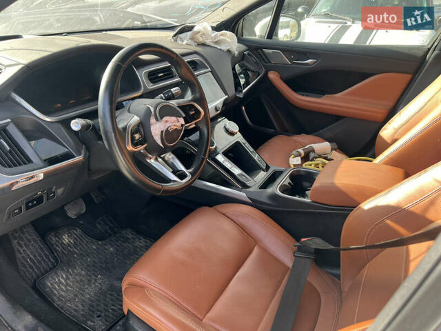 Белый Ягуар I-Pace, объемом двигателя 0 л и пробегом 83 тыс. км за 13900 $, фото 7 на Automoto.ua